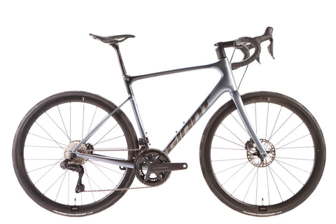 Giant Defy Advanced Pro 1 Shimano Ultegra Di2 Disc Road Bike 2022, Size M/L