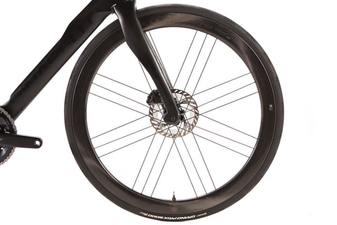 Pinarello Dogma F12 Shimano 105 Di2 Disc Road Bike 2022, Size 51.5cm